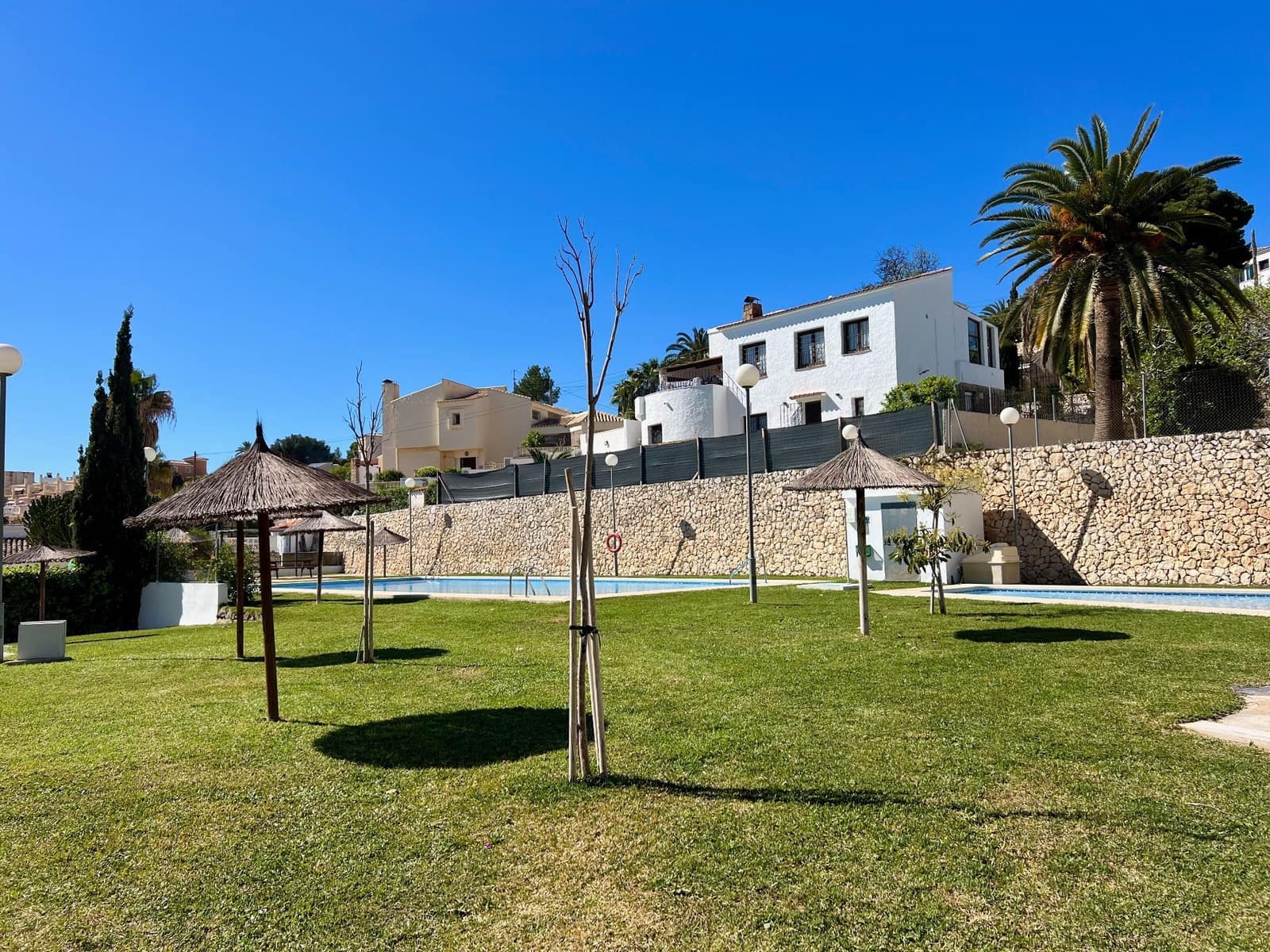2 bedroom Apartment for sale in Calpe / Calp with pool garage - € 320,000 (Ref: 9830617)