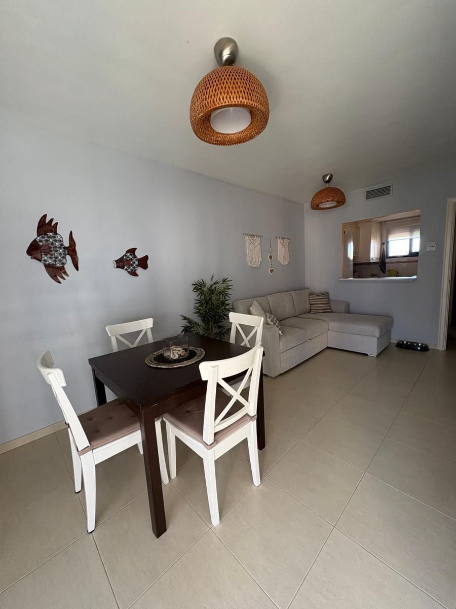 2 soverom Leilighet til leie i Calpe / Calp med svømmebasseng garasje - € 850 (Ref: 9866447)