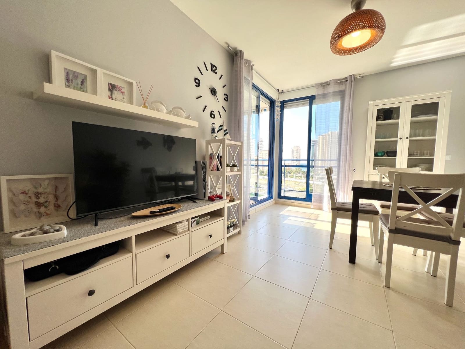 2 soverom Leilighet til leie i Calpe / Calp med svømmebasseng garasje - € 850 (Ref: 9866447)