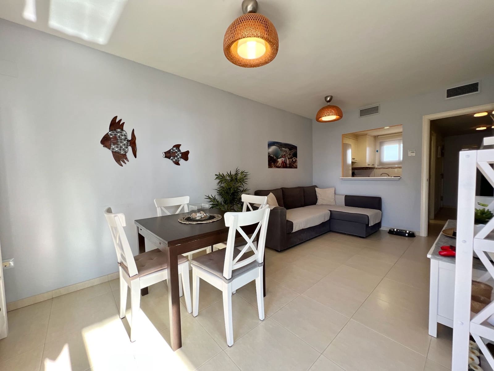 2 soverom Leilighet til leie i Calpe / Calp med svømmebasseng garasje - € 850 (Ref: 9866447)