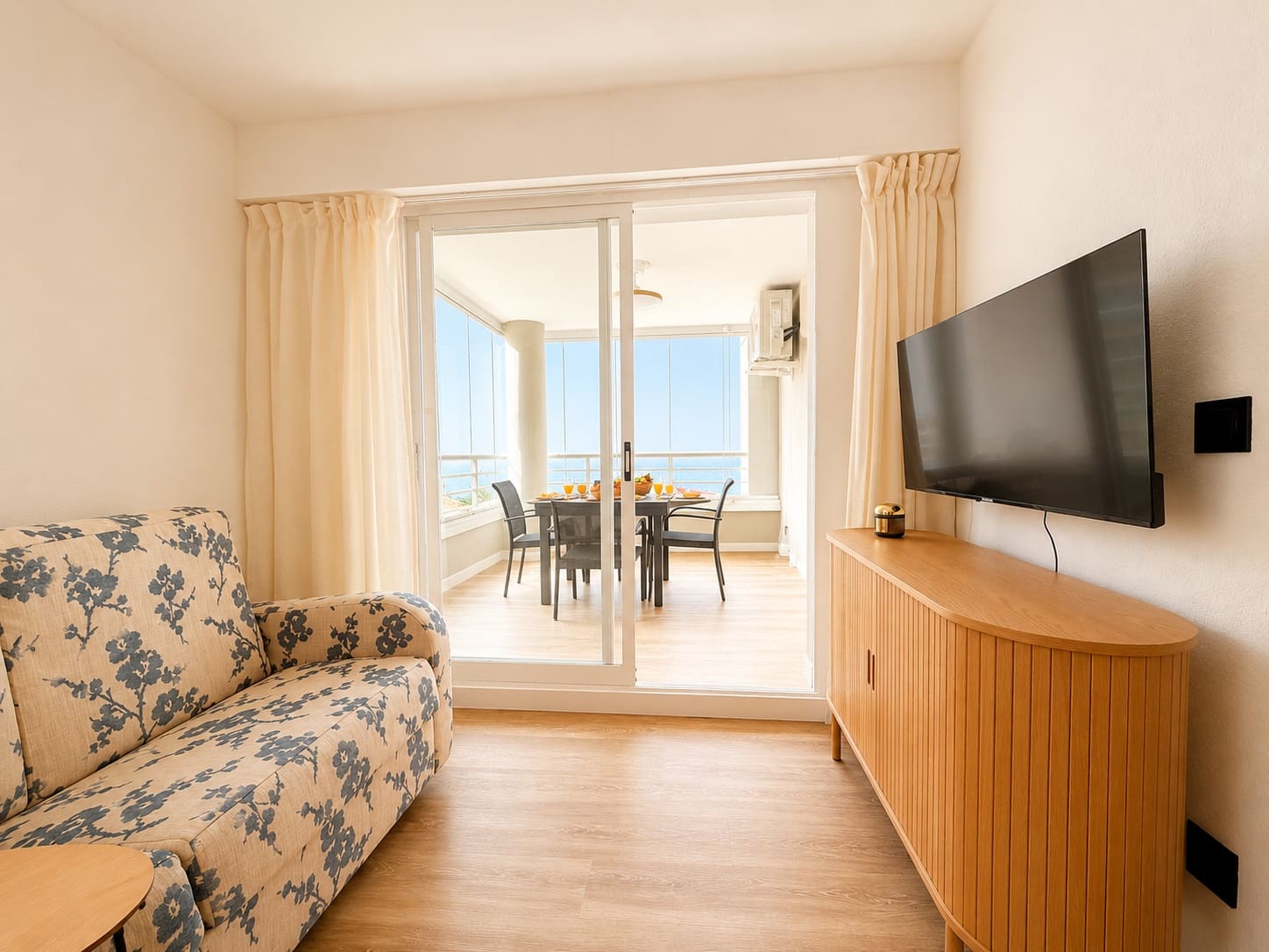 1 soveværelse Lejlighed til leje i Calpe / Calp med swimmingpool - € 1.240 (Ref: 9875633)