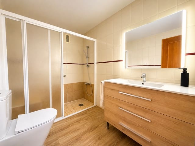 1 sovrum Lägenhet att hyra i Levante - Playa Fossa, Calpe / Calp med pool - 900 € (Ref: 9875633)