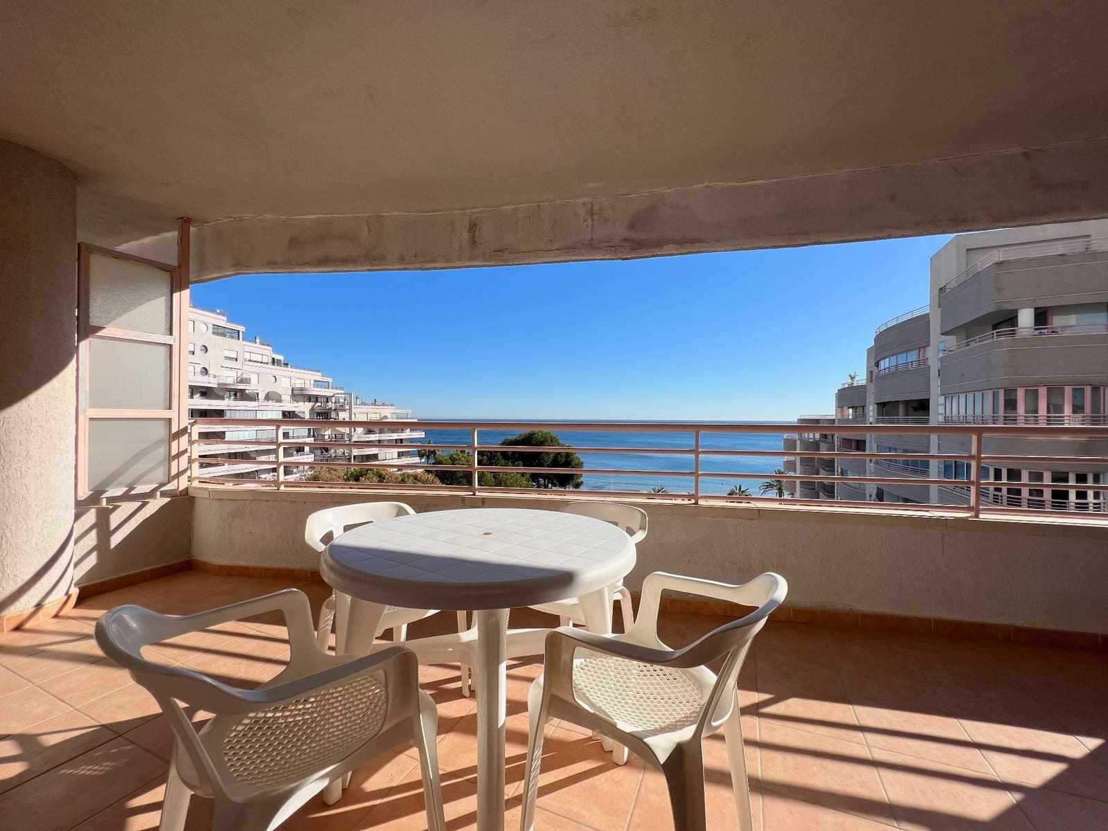 1 slaapkamer Appartement te huur in Calpe / Calp met zwembad - € 1.600 (Ref: 9907557)