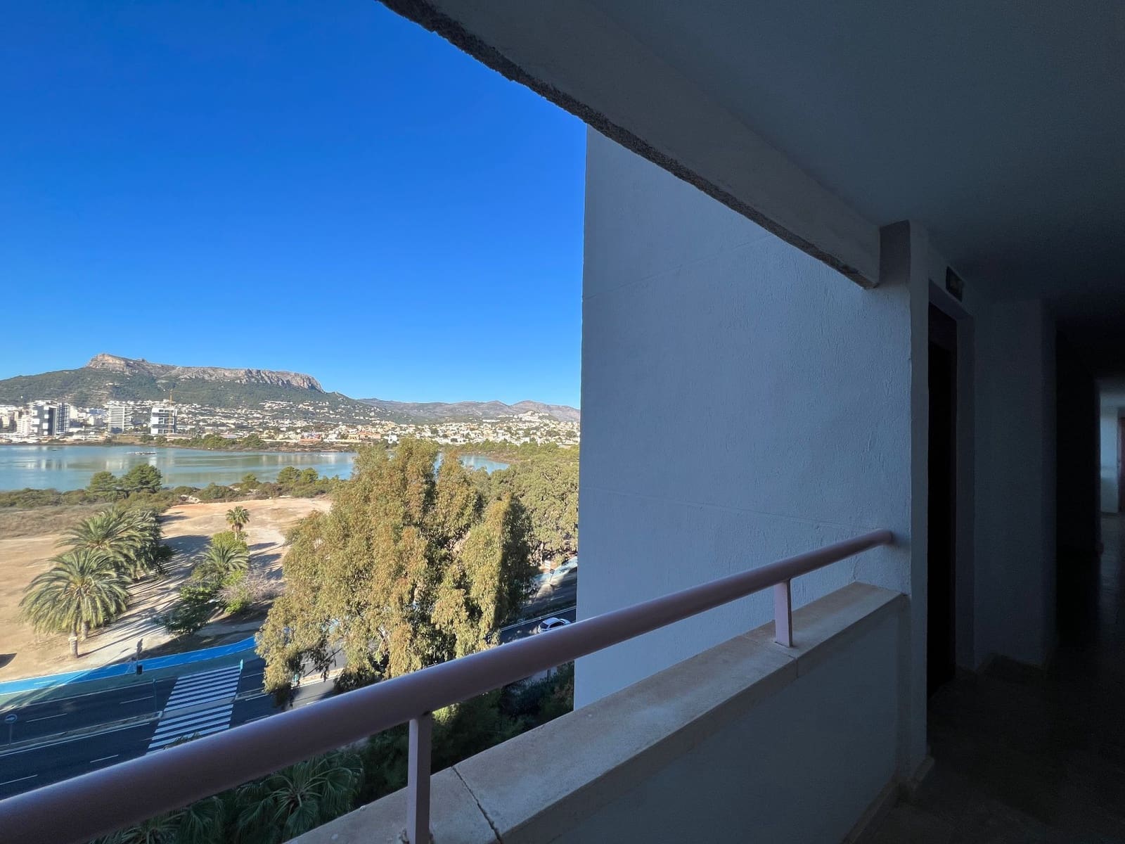 1 slaapkamer Appartement te huur in Calpe / Calp met zwembad - € 1.600 (Ref: 9907557)