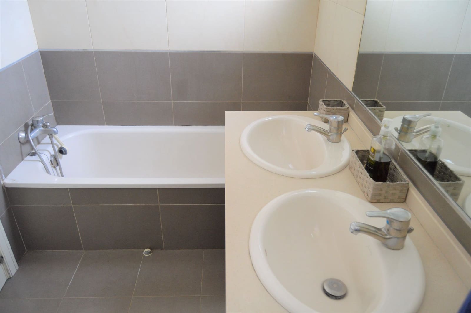 3 bedroom Apartment for rent in Calpe / Calp with pool garage - € 700 (Ref: 9928677)