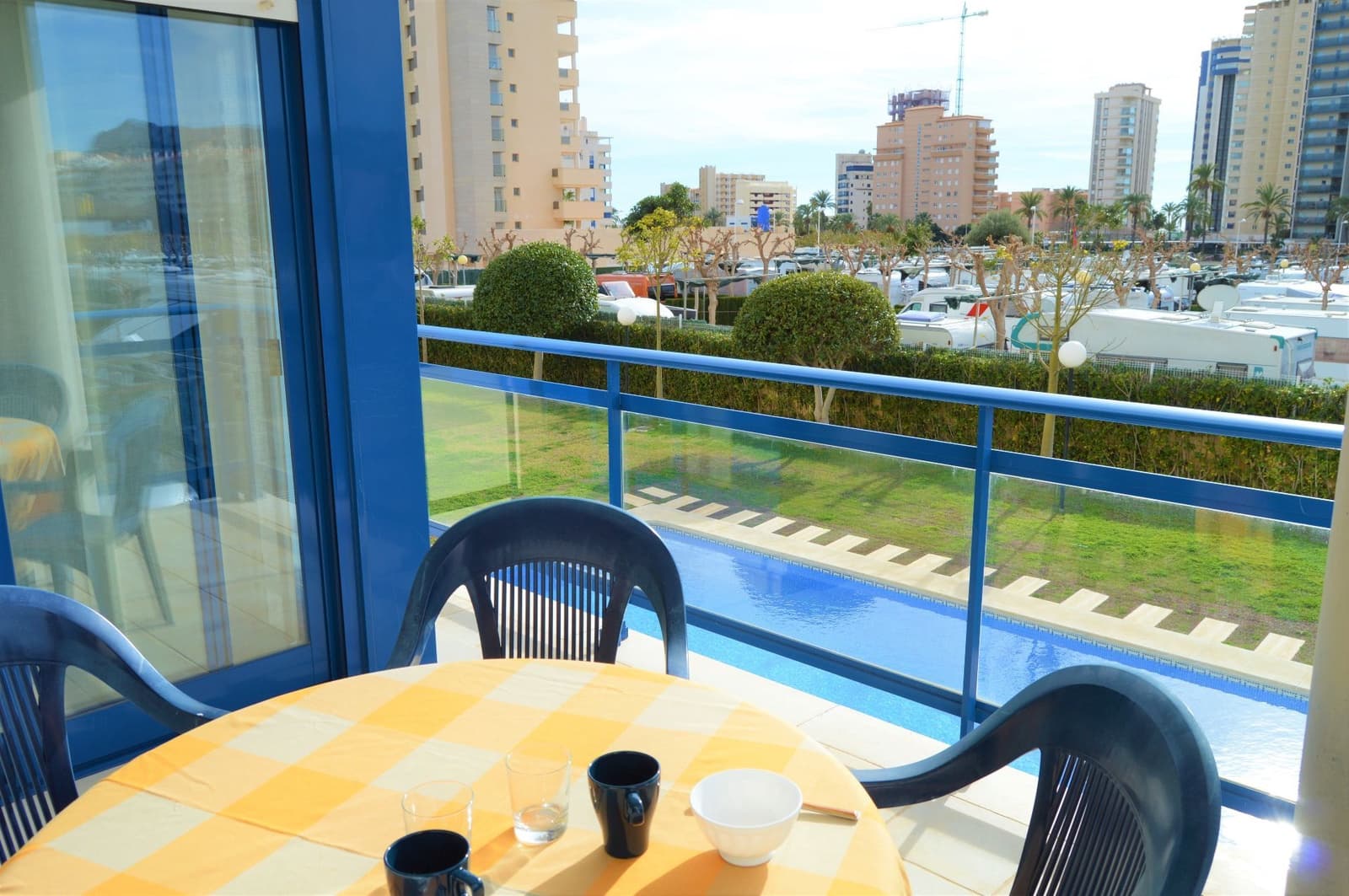 3 bedroom Apartment for rent in Calpe / Calp with pool garage - € 700 (Ref: 9928677)