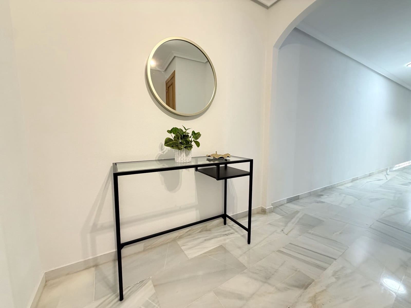 2 bedroom Apartment for rent in Calpe / Calp with pool garage - € 1,000 (Ref: 9941696)
