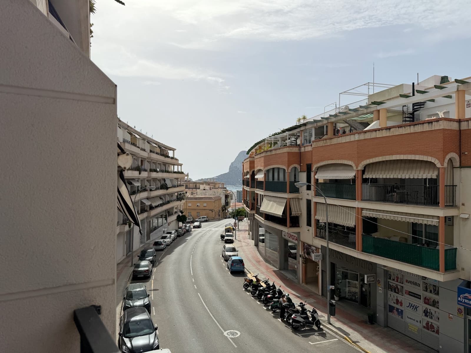 2 bedroom Apartment for rent in Calpe / Calp with pool garage - € 1,000 (Ref: 9941696)