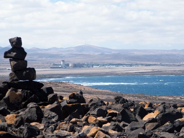 Rakentamaton maa myytävänä paikassa Caleta de Fuste, Antigua - 1 428 361 € (Ref: 3835446)