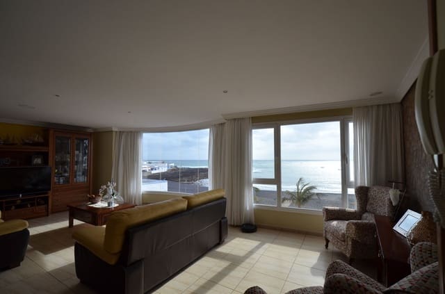 3 slaapkamer Appartement te koop in Puerto Lajas, Puerto del Rosario - € 480.000 (Ref: 4525214)