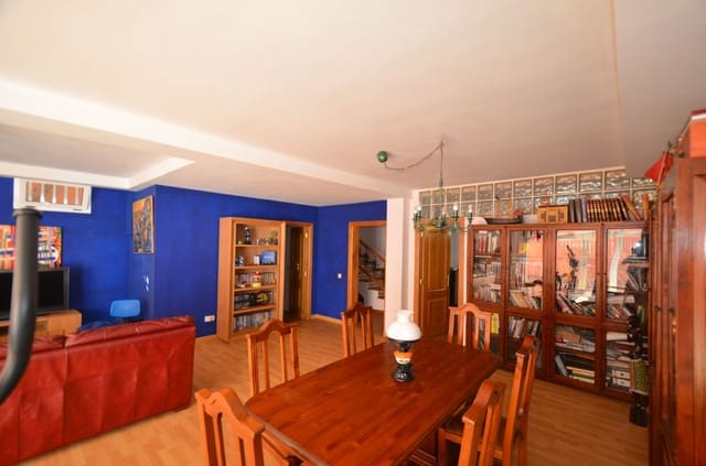 6 chambre Villa/Maison à vendre à Puerto del Rosario avec piscine garage - 590 000 € (Ref: 5899498)