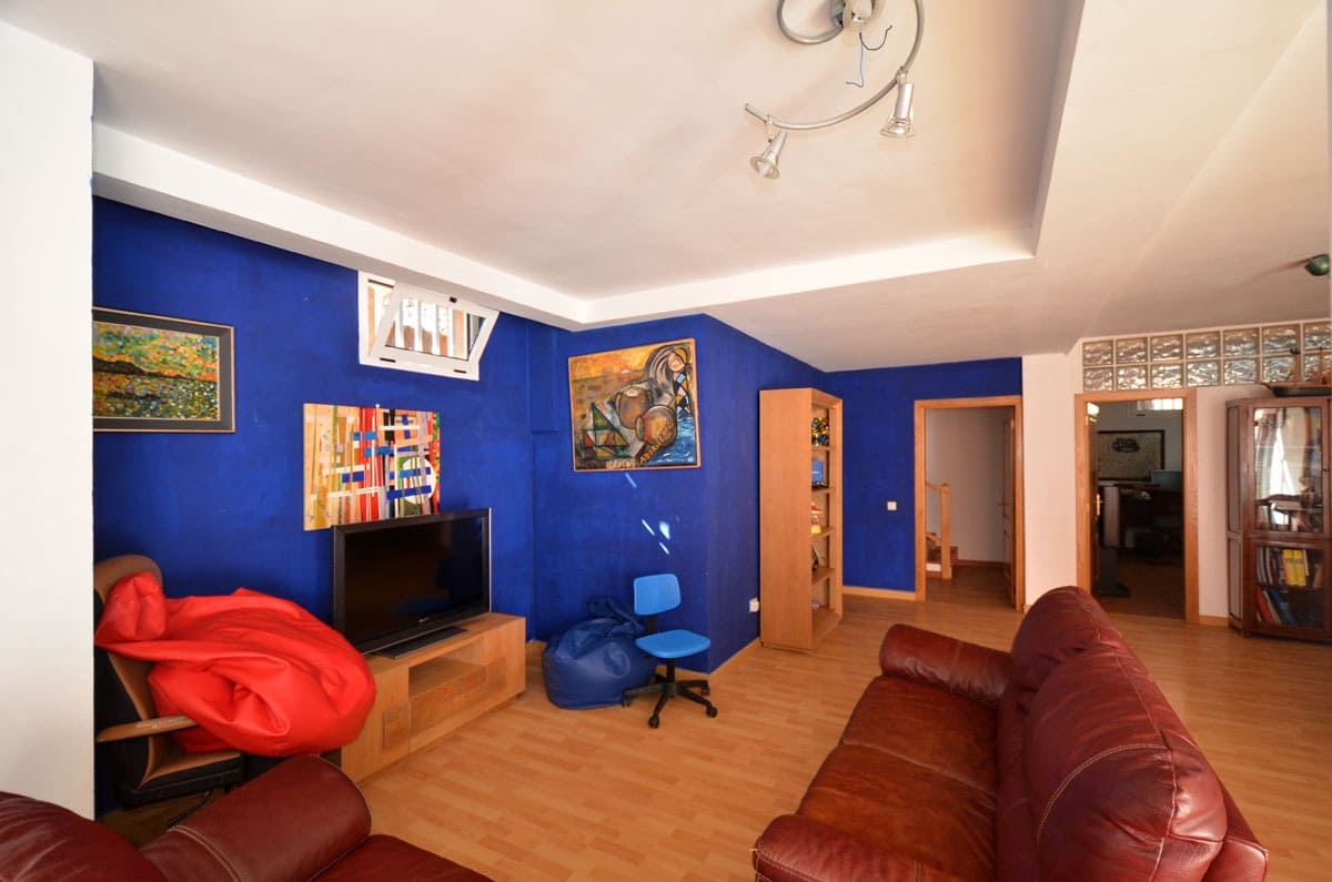 6 soveværelse Villa til salg i Puerto del Rosario med swimmingpool garage - € 590.000 (Ref: 5899498)