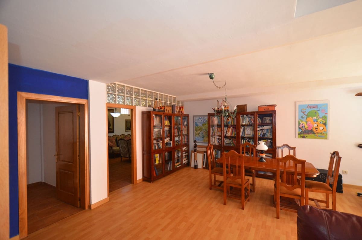 6 soveværelse Villa til salg i Puerto del Rosario med swimmingpool garage - € 590.000 (Ref: 5899498)