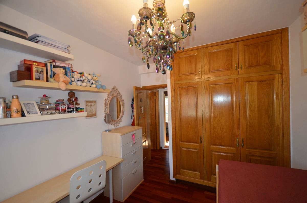 6 soveværelse Villa til salg i Puerto del Rosario med swimmingpool garage - € 590.000 (Ref: 5899498)