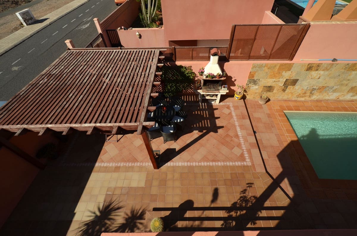 6 soveværelse Villa til salg i Puerto del Rosario med swimmingpool garage - € 590.000 (Ref: 5899498)