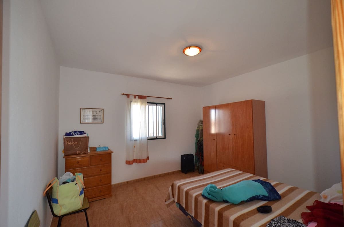 6 soveværelse Finca/Landehus til salg i Gran Tarajal med garage - € 950.000 (Ref: 6977656)