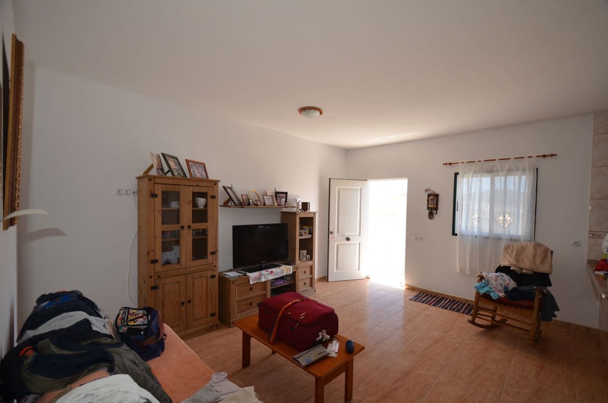 6 soveværelse Finca/Landehus til salg i Gran Tarajal med garage - € 950.000 (Ref: 6977656)