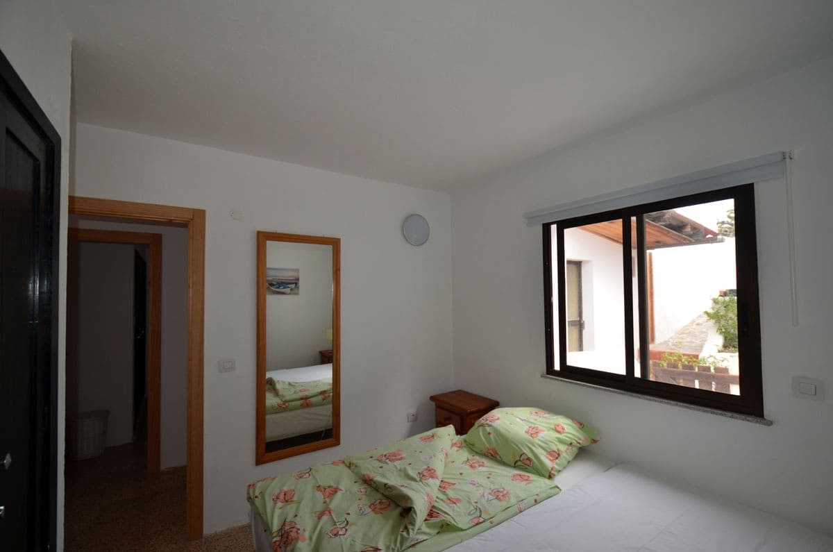 2 bedroom Apartment for sale in Betancuria with pool garage € 140,000