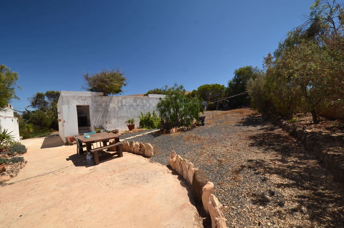 2 soveværelse Finca/Landehus til salg i Los Estancos med garage - € 360.000 (Ref: 7654772)