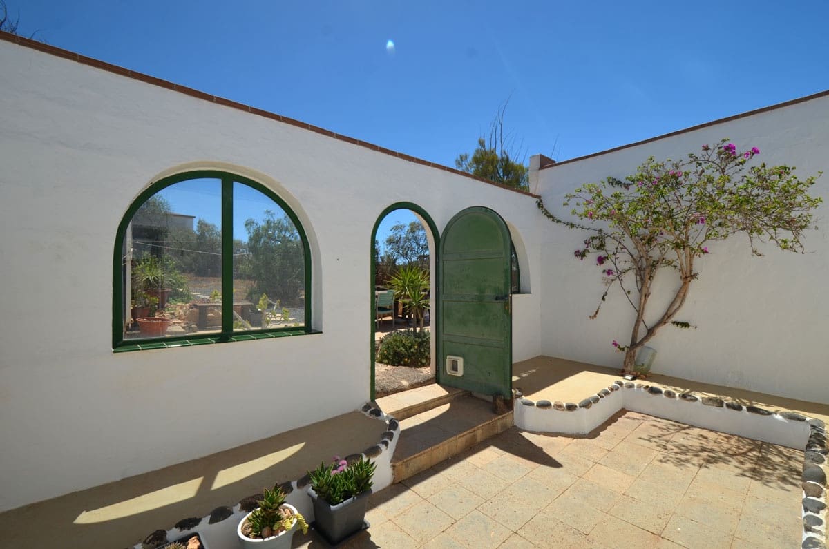 2 soveværelse Finca/Landehus til salg i Los Estancos med garage - € 360.000 (Ref: 7654772)