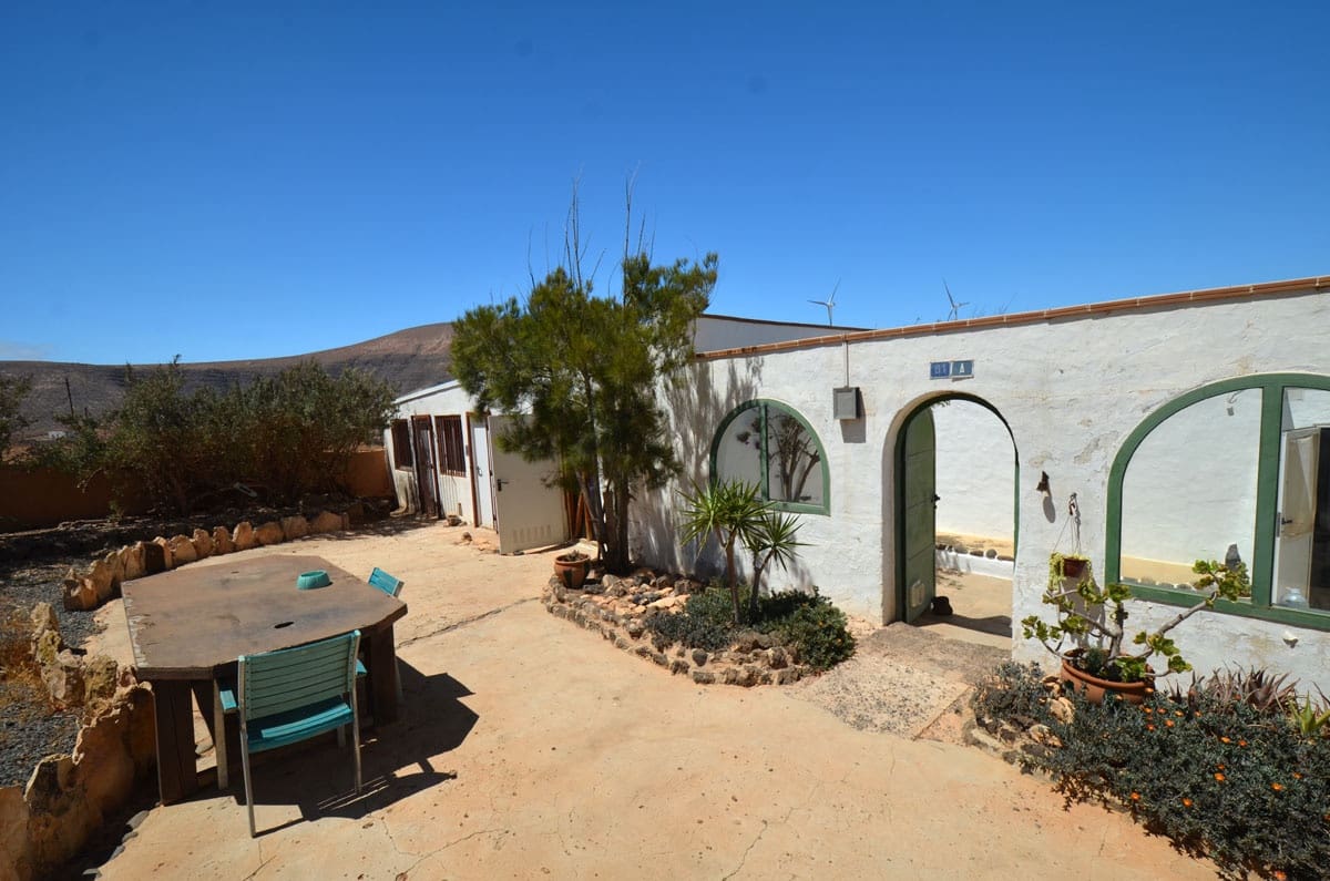 2 soveværelse Finca/Landehus til salg i Los Estancos med garage - € 360.000 (Ref: 7654772)