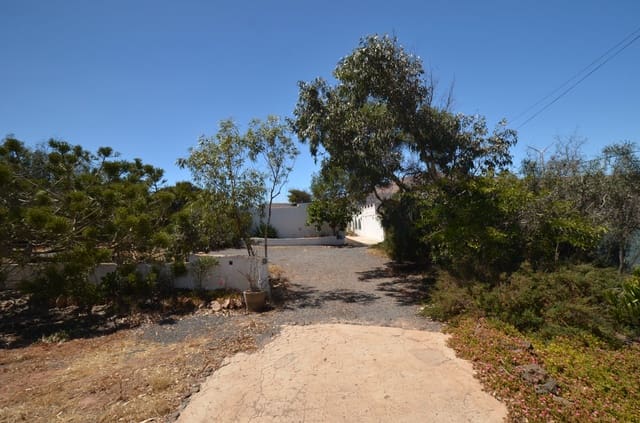 2 bedroom Finca/Country House for sale in Los Estancos, Puerto del Rosario with garage - € 360,000 (Ref: 7654772)