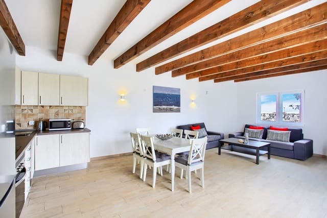 6 slaapkamer Villa te koop in Parque Holandés, La Oliva met zwembad garage - € 895.000 (Ref: 7659232)