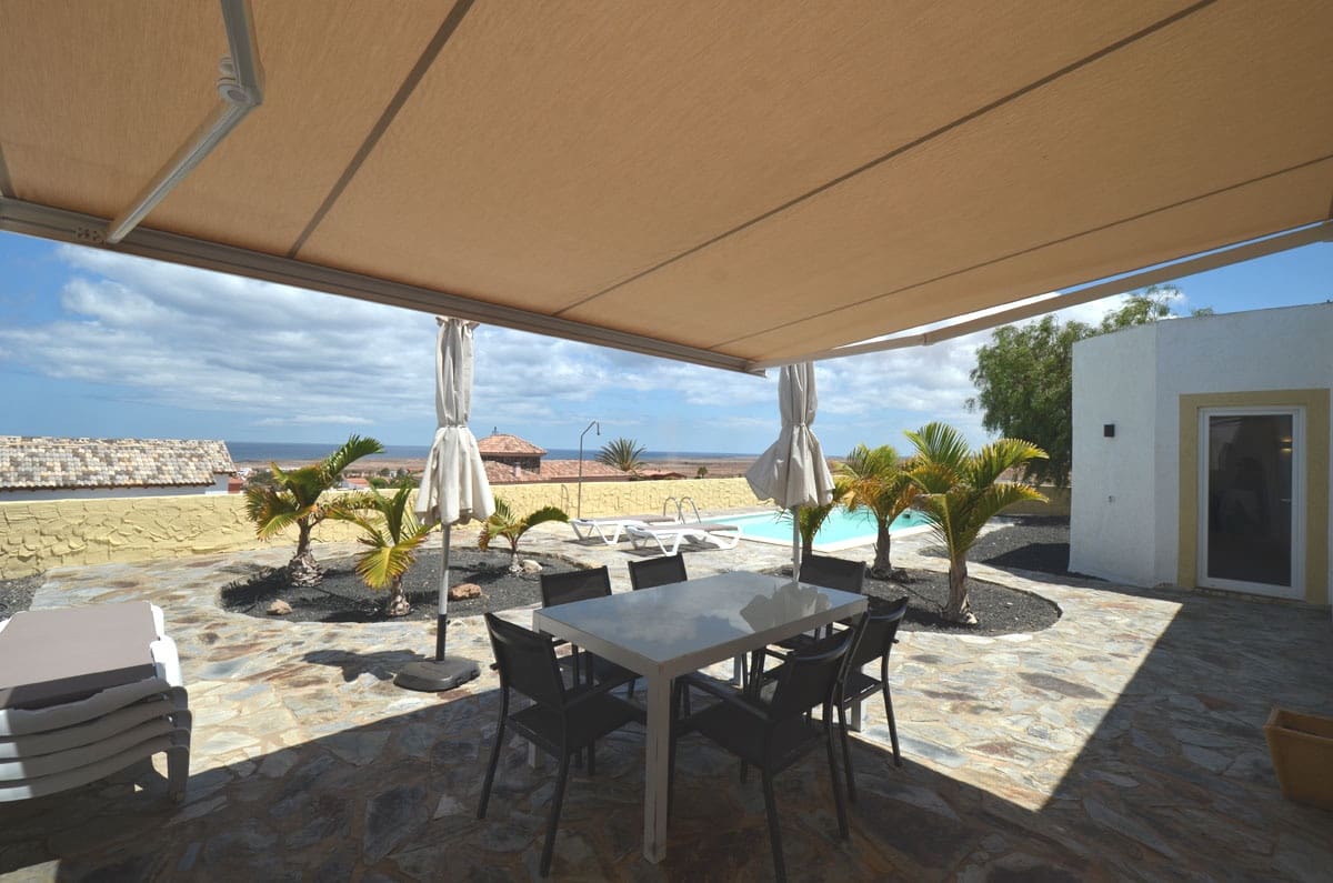 6 soveværelse Villa til salg i Parque Holandes med swimmingpool garage - € 895.000 (Ref: 7659232)