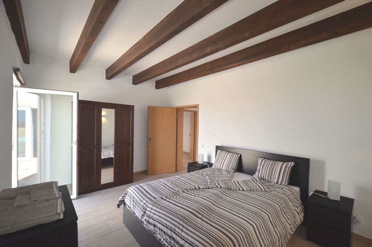 6 soveværelse Villa til salg i Parque Holandes med swimmingpool garage - € 895.000 (Ref: 7659232)