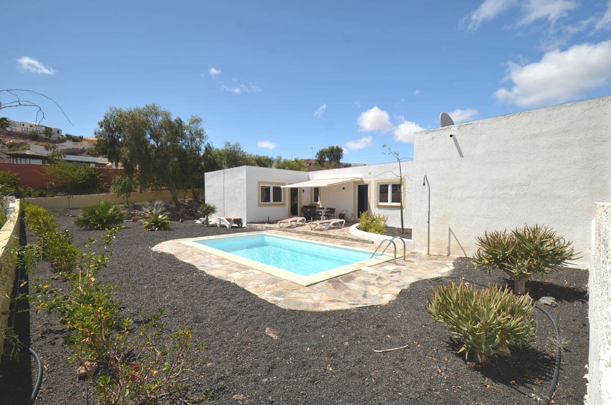 6 soveværelse Villa til salg i Parque Holandes med swimmingpool garage - € 895.000 (Ref: 7659232)