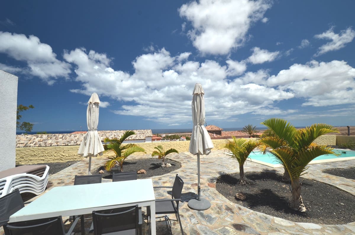 6 soveværelse Villa til salg i Parque Holandes med swimmingpool garage - € 895.000 (Ref: 7659232)