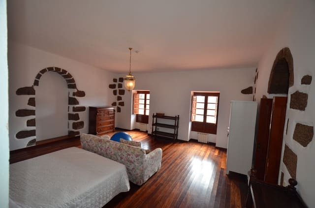 5 bedroom Finca/Country House for sale in Tetir, Puerto del Rosario with pool garage - € 1,260,000 (Ref: 7819515)