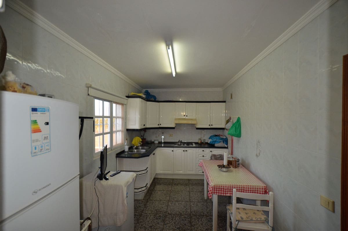 3 soveværelse Finca/Landehus til salg i Tuineje med garage - € 325.000 (Ref: 8122900)