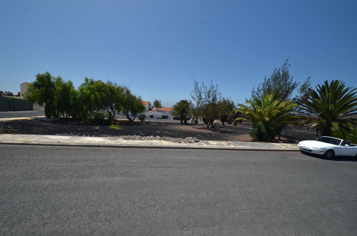 Grunde uden byggetilladelser til salg i La Pared - € 120.000 (Ref: 8447756)