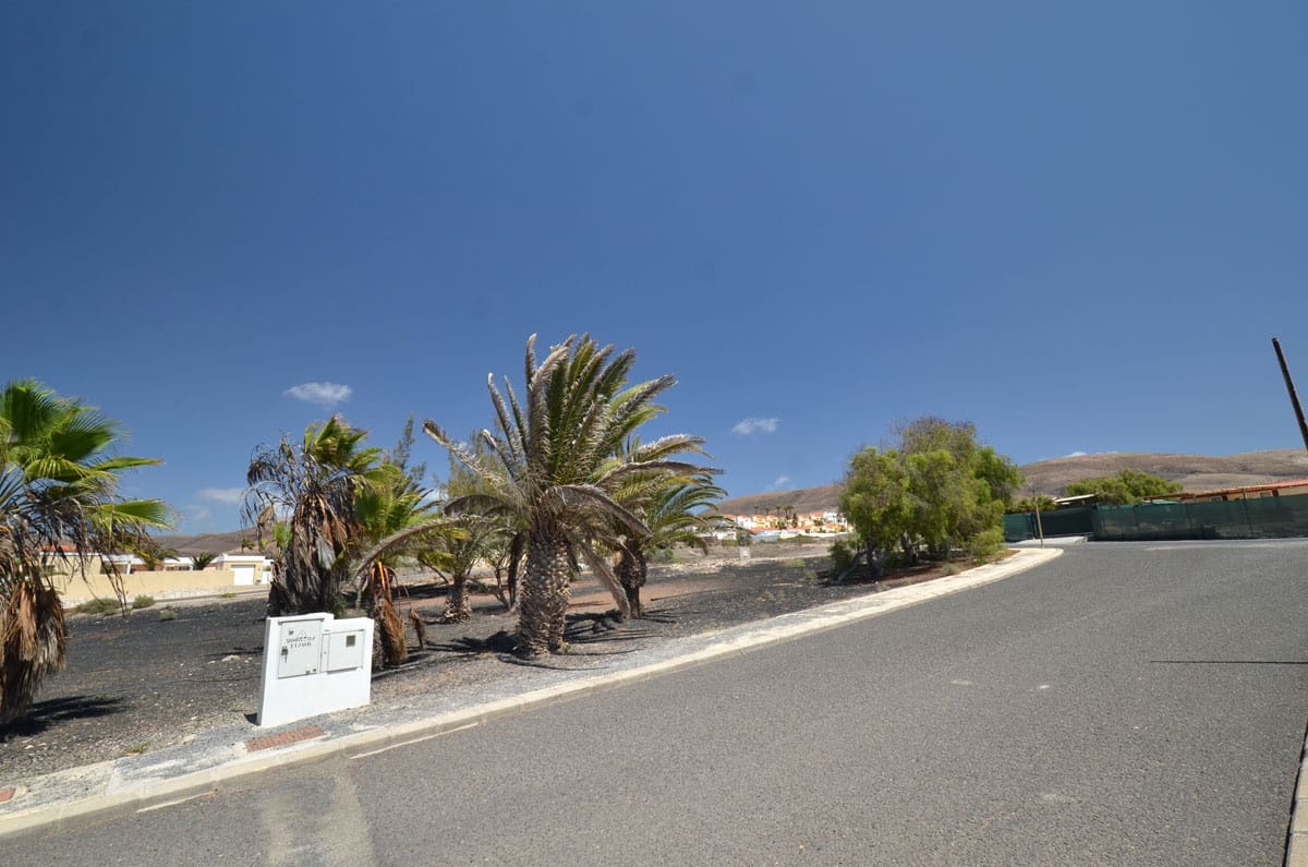 Grunde uden byggetilladelser til salg i La Pared - € 120.000 (Ref: 8447756)