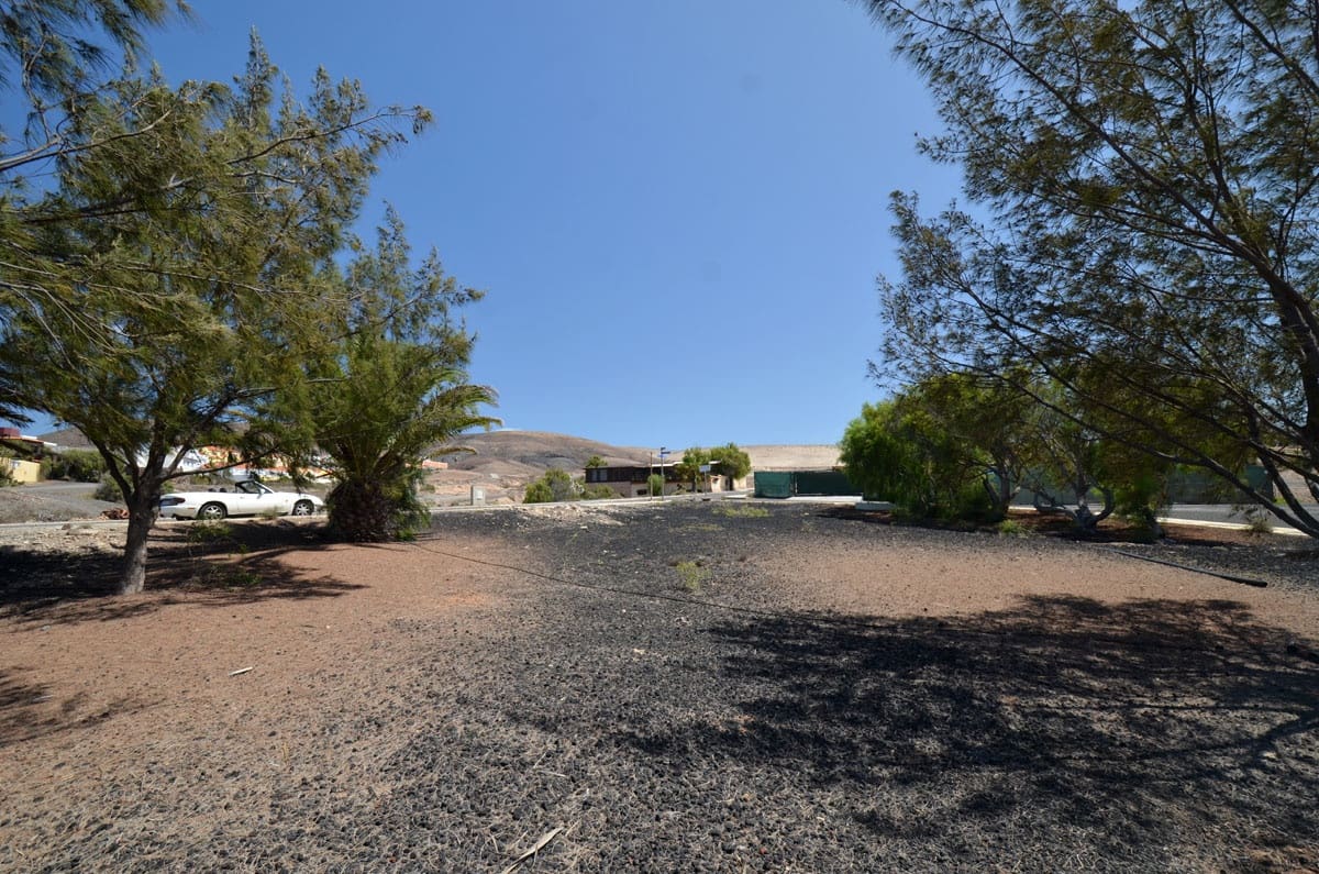 Grunde uden byggetilladelser til salg i La Pared - € 120.000 (Ref: 8447756)