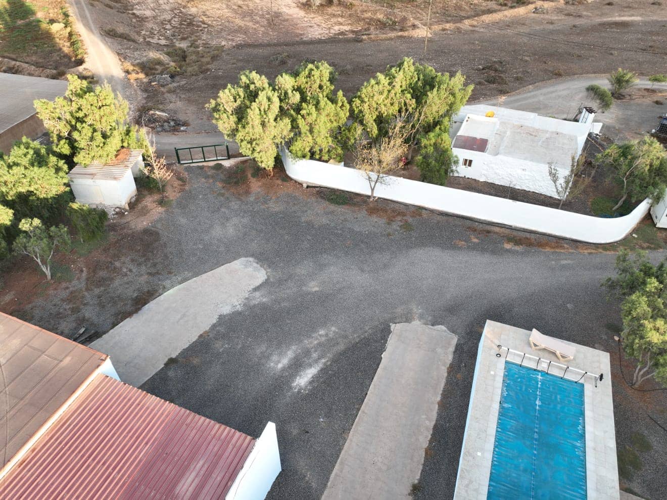 9 soveværelse Finca/Landehus til salg i Tuineje med swimmingpool garage - € 750.000 (Ref: 8456602)