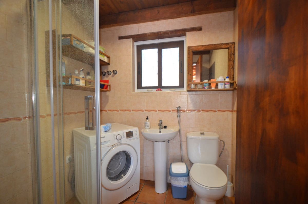 9 soveværelse Finca/Landehus til salg i Tuineje med swimmingpool garage - € 750.000 (Ref: 8456602)