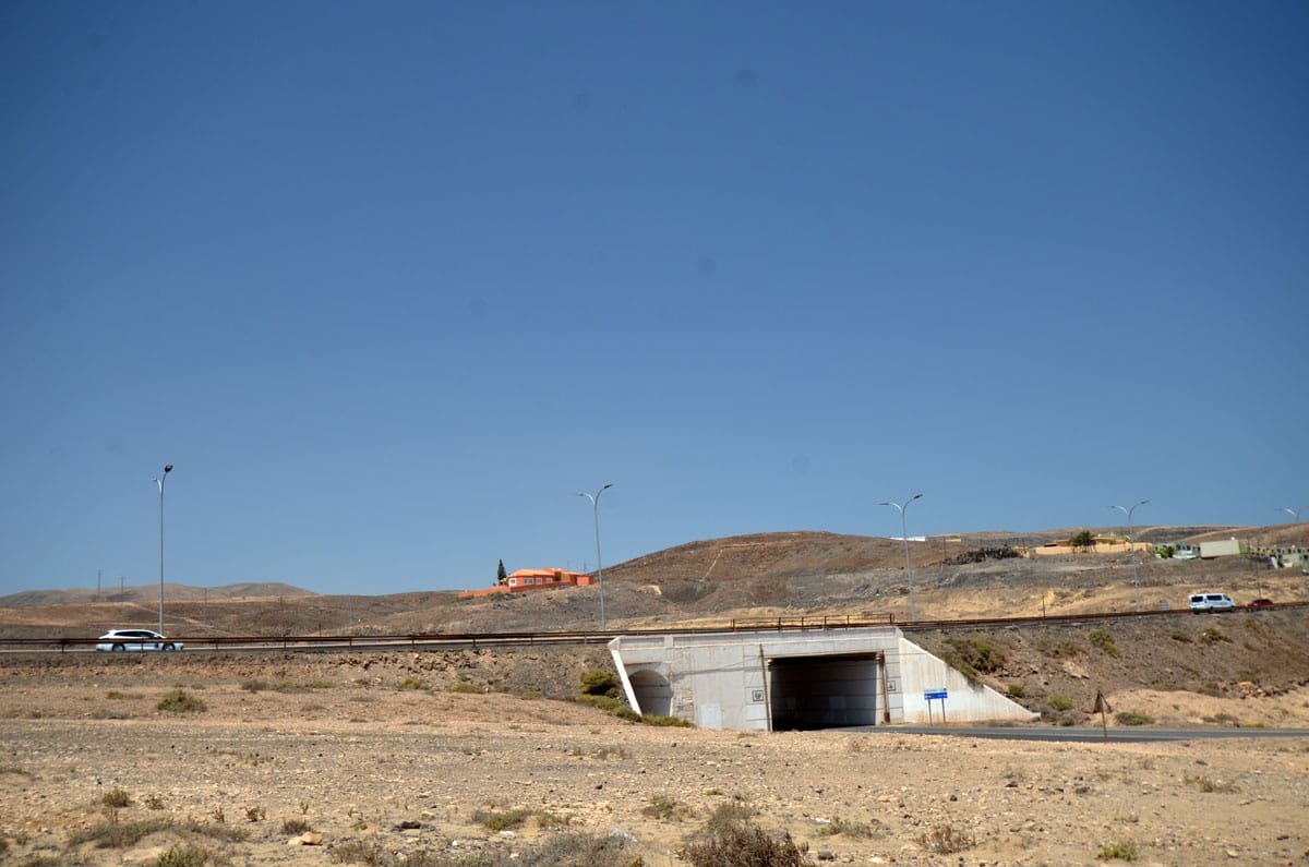 Ubebygd land til salgs i Puerto del Rosario - € 120 000 (Ref: 8457475)