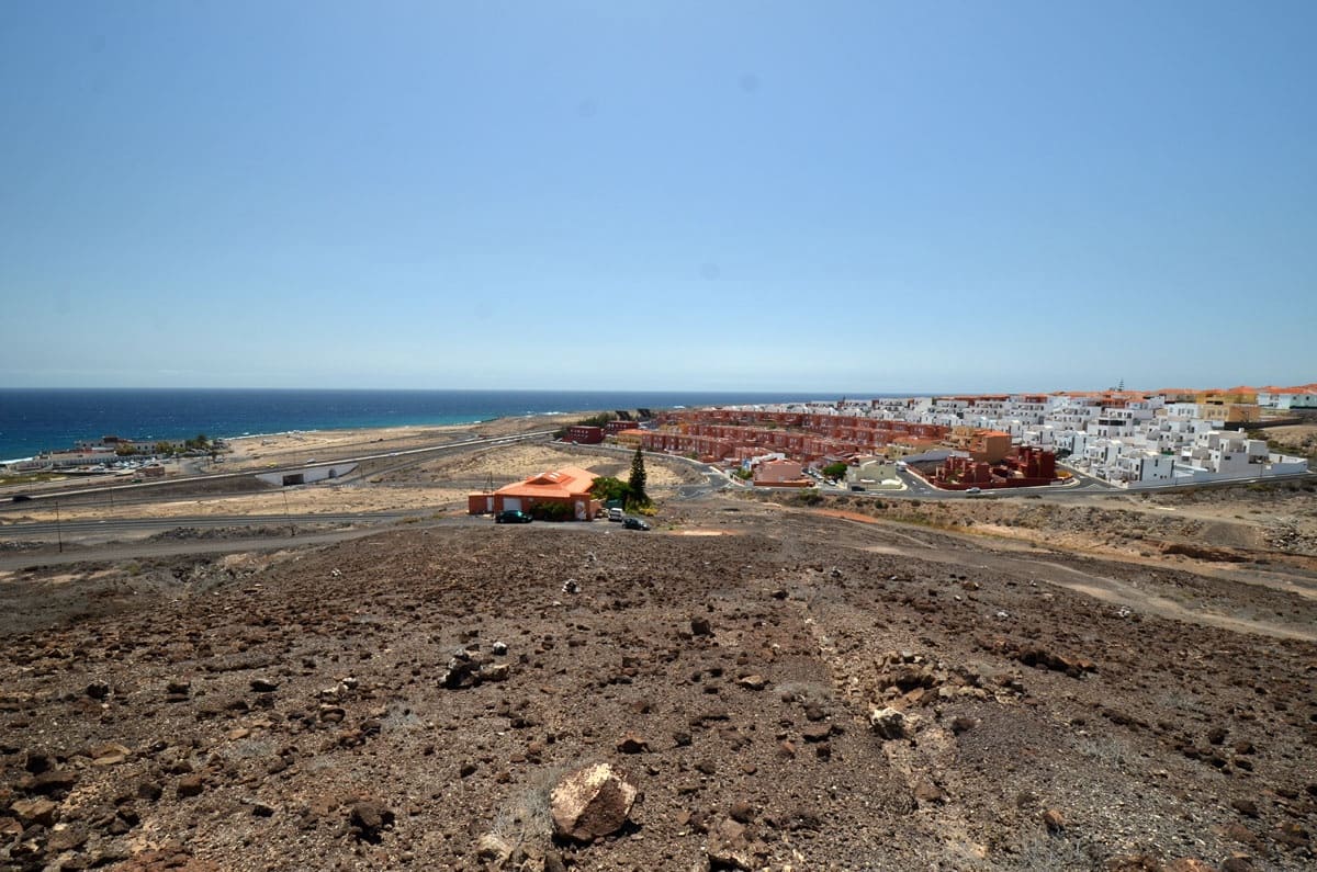 Ubebygd land til salgs i Puerto del Rosario - € 120 000 (Ref: 8457475)