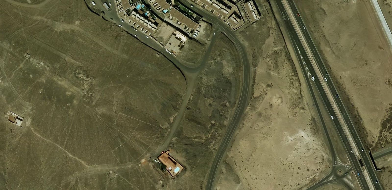 Ubebygd land til salgs i Puerto del Rosario - € 120 000 (Ref: 8457475)