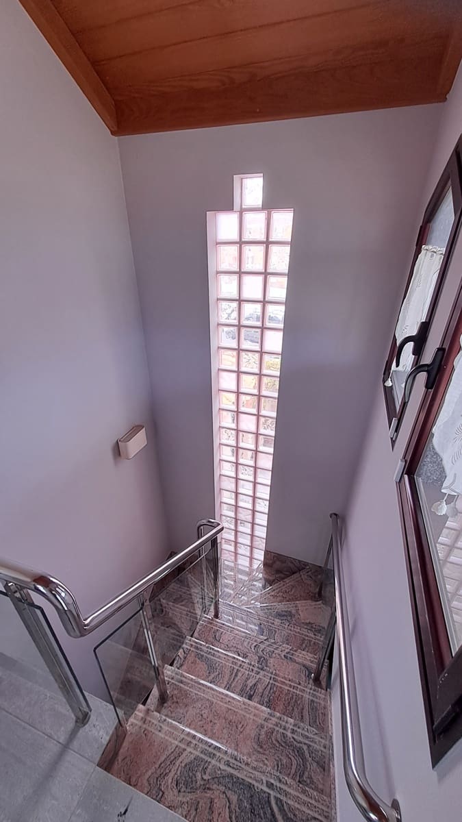 3 slaapkamer Villa te koop in Puerto del Rosario met zwembad garage - € 800.000 (Ref: 9190800)