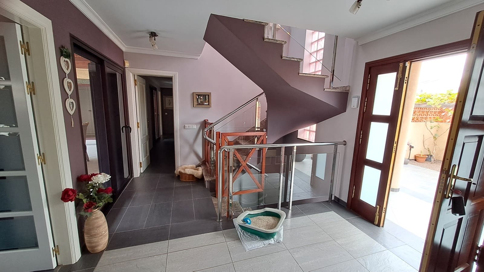 3 slaapkamer Villa te koop in Puerto del Rosario met zwembad garage - € 800.000 (Ref: 9190800)