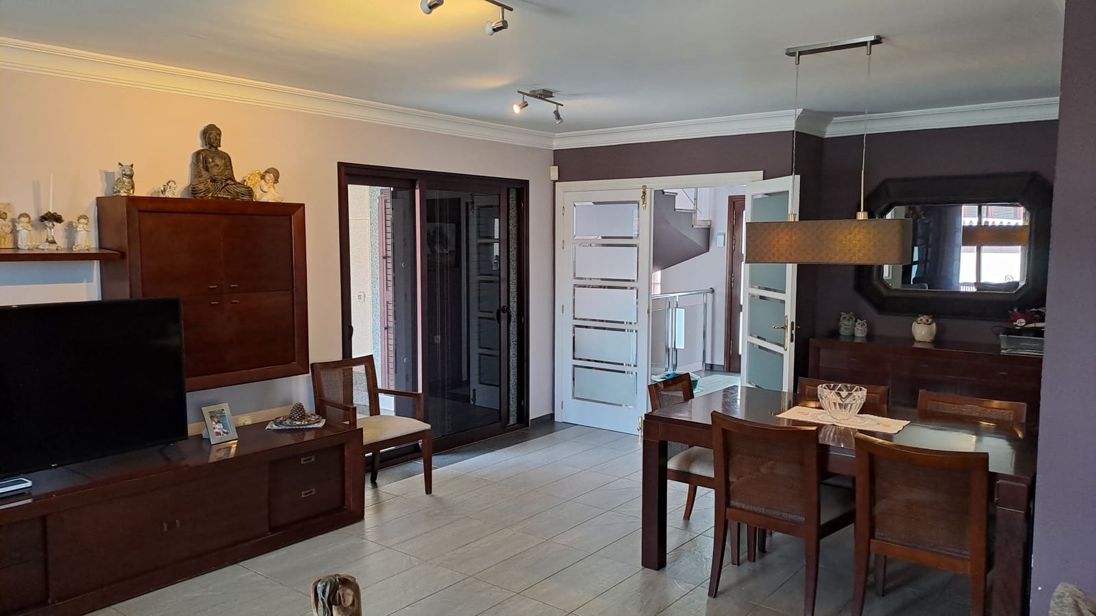 3 slaapkamer Villa te koop in Puerto del Rosario met zwembad garage - € 800.000 (Ref: 9190800)