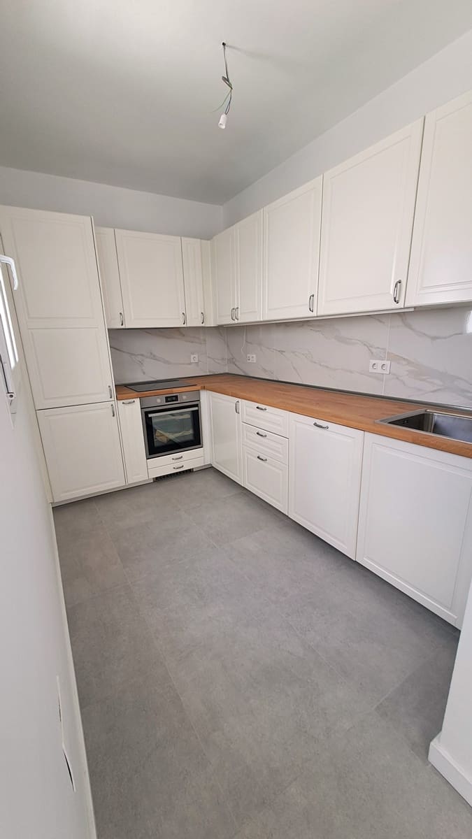 3 slaapkamer Huis te koop in El Matorral met garage - € 250.000 (Ref: 9208582)