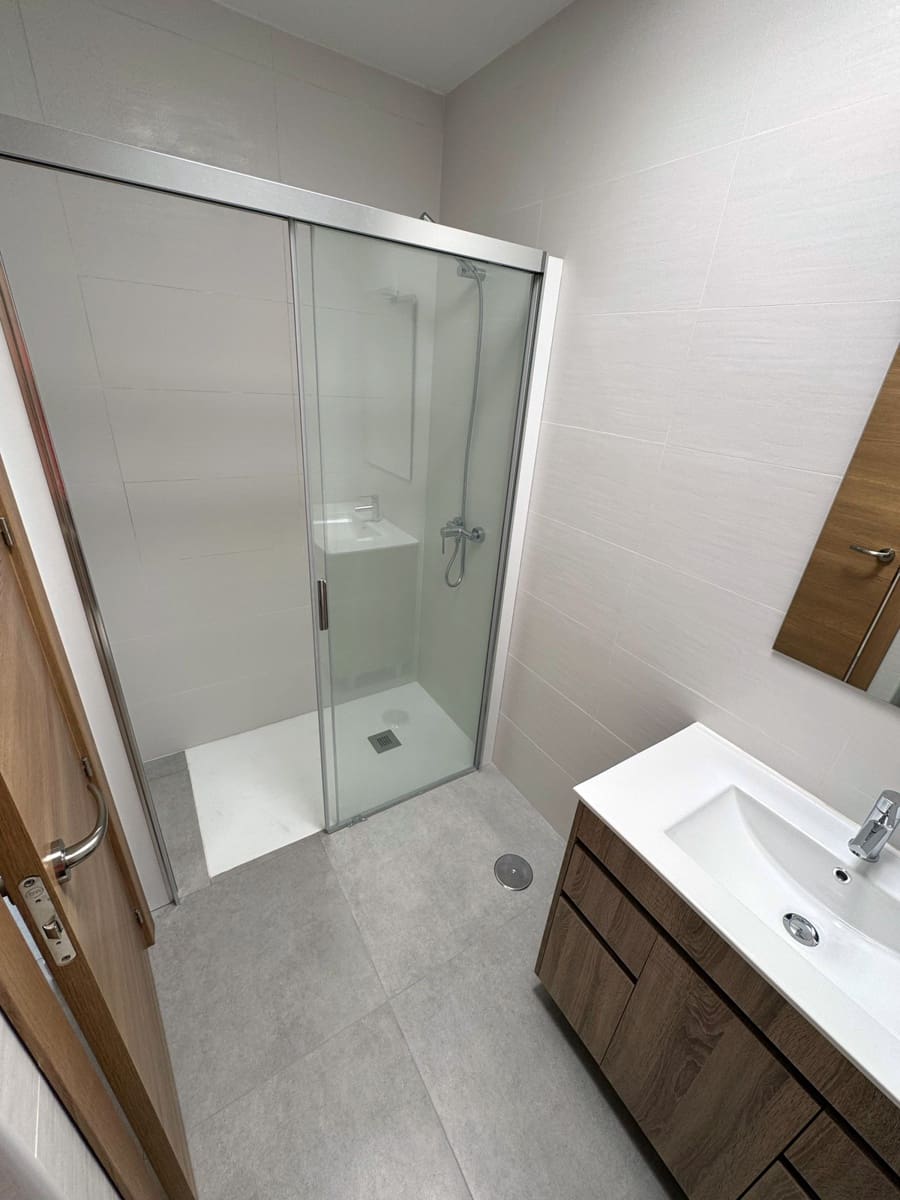 3 slaapkamer Huis te koop in El Matorral met garage - € 250.000 (Ref: 9208582)