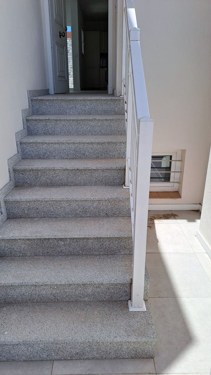 3 slaapkamer Huis te koop in El Matorral met garage - € 250.000 (Ref: 9208582)