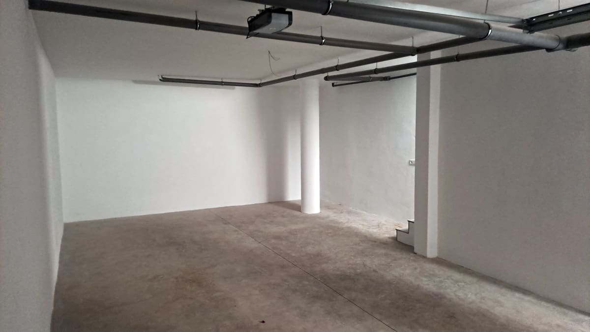 3 slaapkamer Huis te koop in El Matorral met garage - € 250.000 (Ref: 9208582)