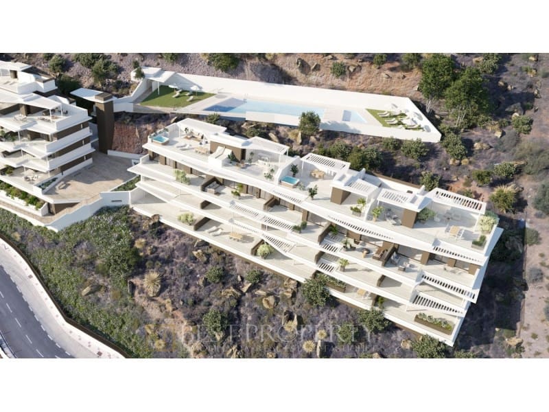 2 bedroom Penthouse for sale in Rincon de la Victoria with garage - € 680,000 (Ref: 6962648)