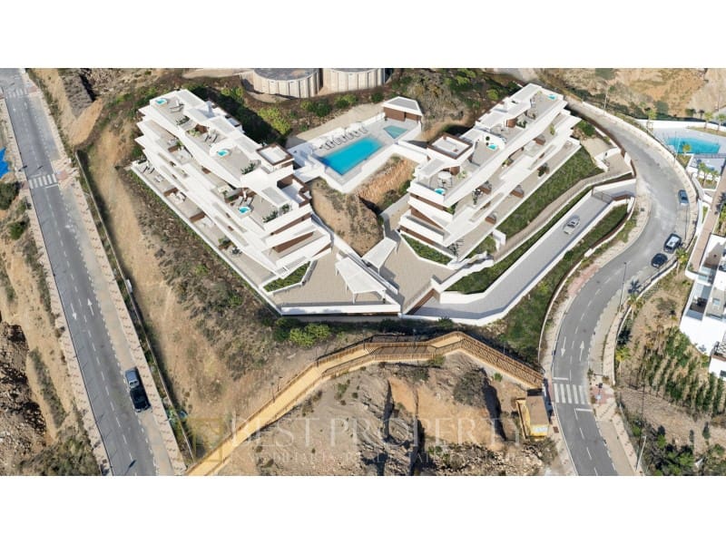 3 bedroom Penthouse for sale in Rincon de la Victoria - € 610,000 (Ref: 8378564)